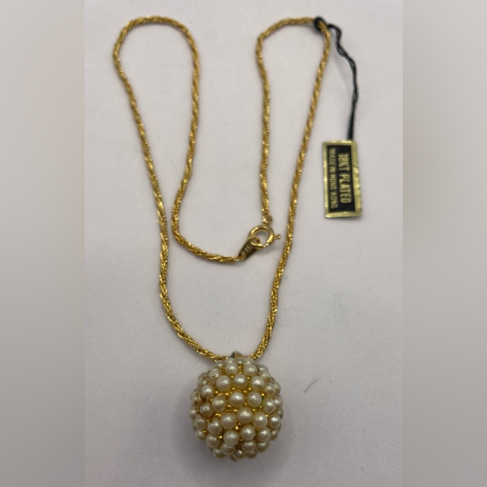 Vintage Stunning Faux Seed Pearl Ball Pendant & Chain Gold Tone